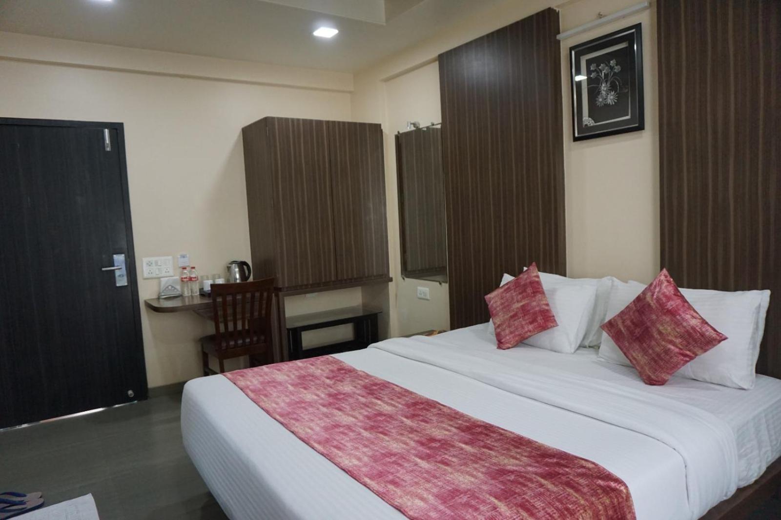 Hotel Yash Executive Aurangābād Exterior foto