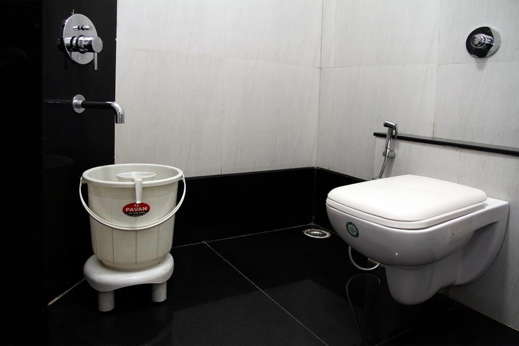 Hotel Yash Executive Aurangābād Zimmer foto